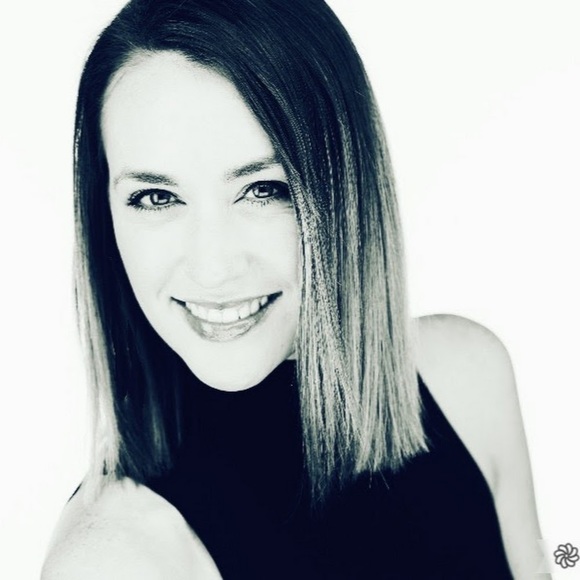 Meet your Posher, Madeleine marie - Picture 1 of 1